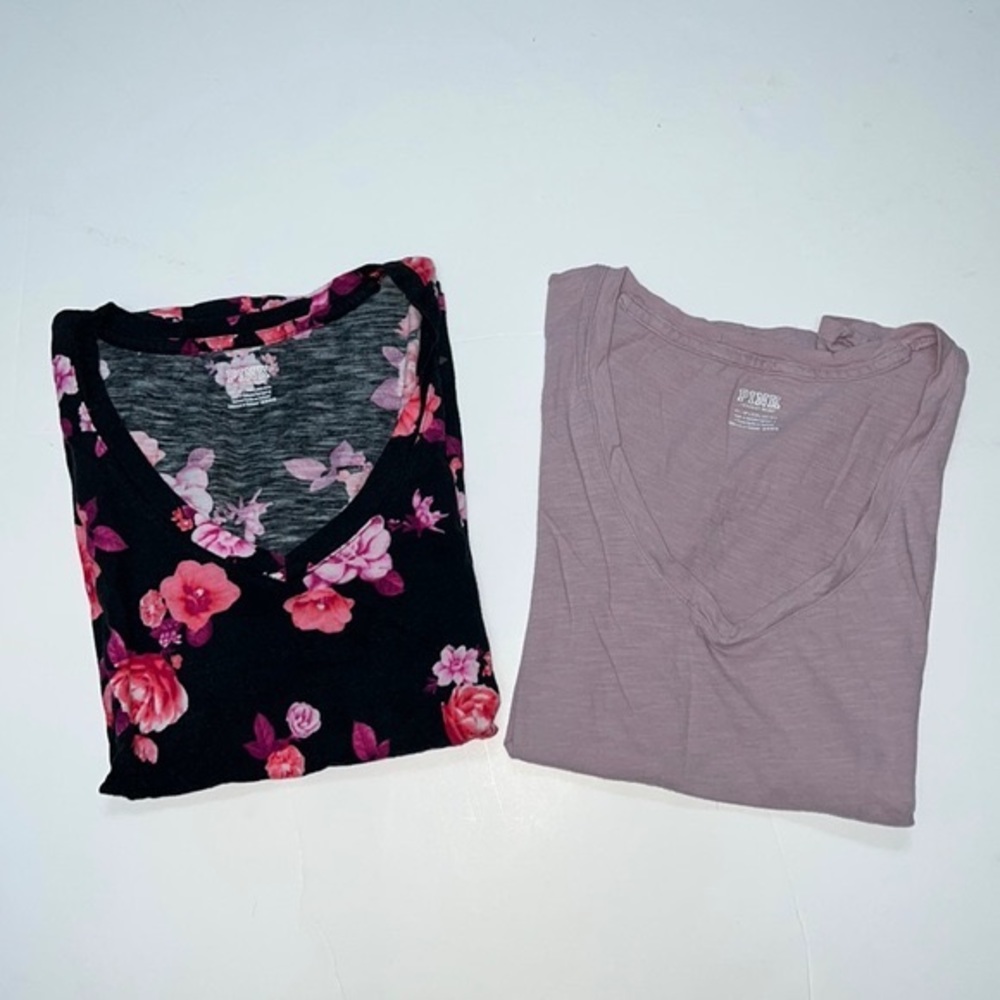 • VS PINK everyday vneck tee bundle •